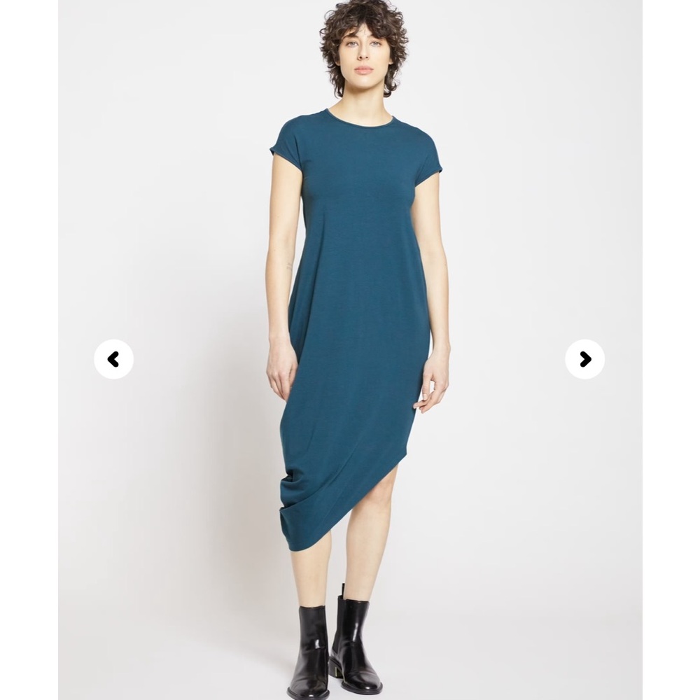 Navy Cap Sleeve Geneva Dress